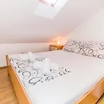 Dream House Rajic *