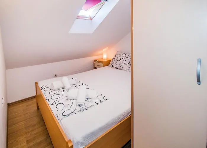 Dream House Rajic Appartement *