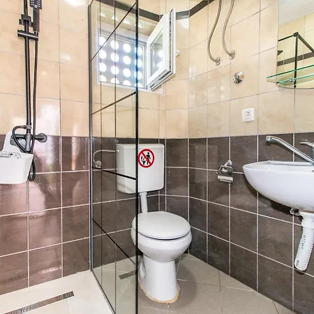 Dream House Rajic Appartement *